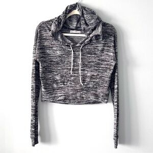 Abercrombie & Fitch Hooded Knit Top | Cropped Pullover | Gray | XS